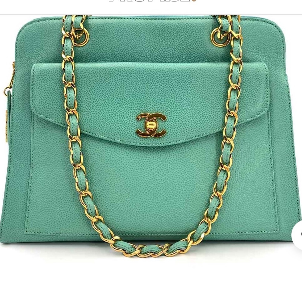 Chanel Vintage Emerald Green Gold Chain Shoulder Bag with CC Logo